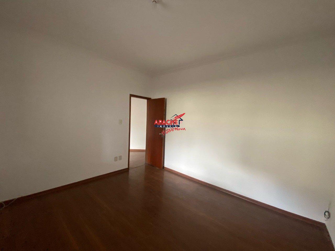 Casa à venda no Paraíso: 