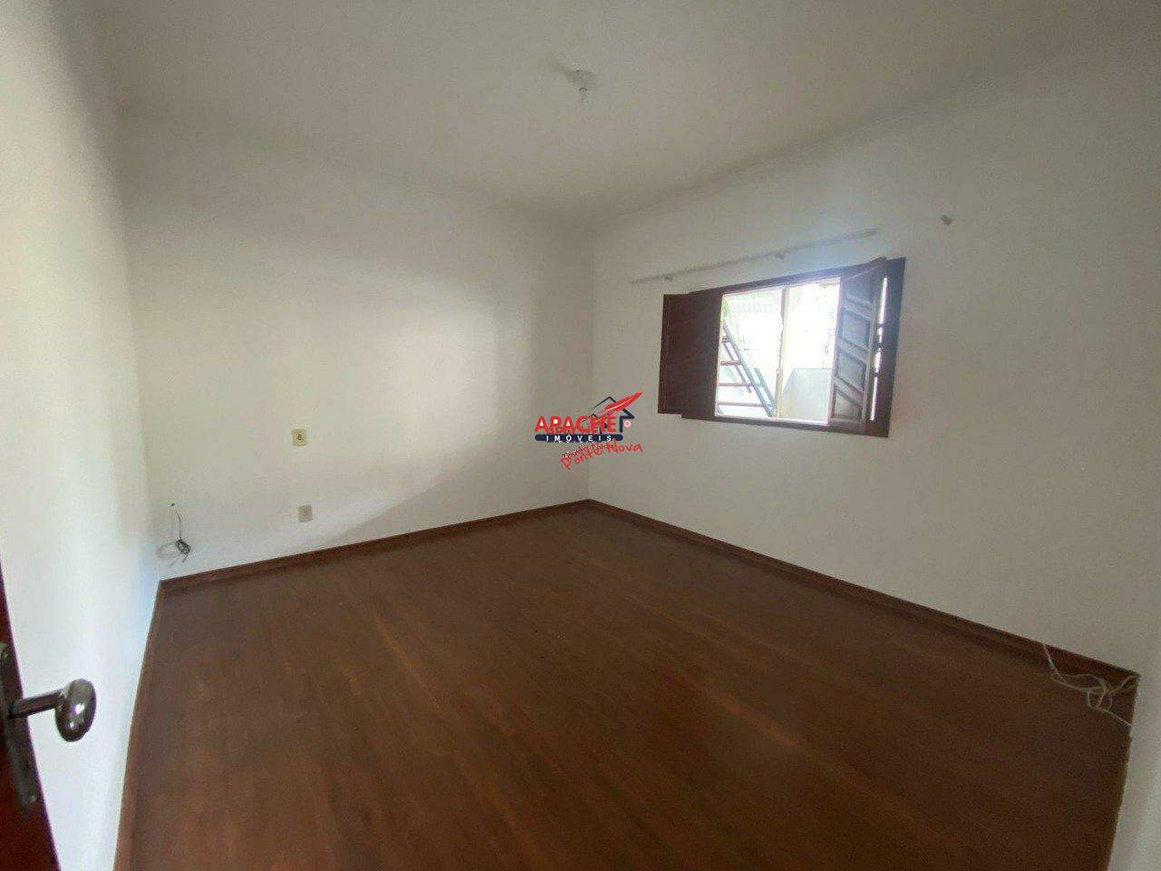 Casa à venda no Paraíso: 