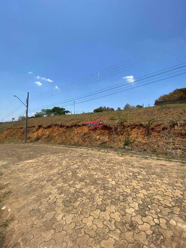 Lote à venda no Antar Ville: 