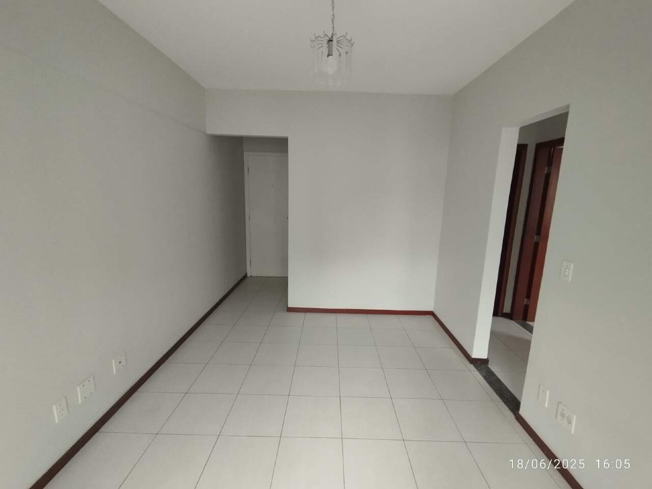 Prédio para aluguel no Centro: 