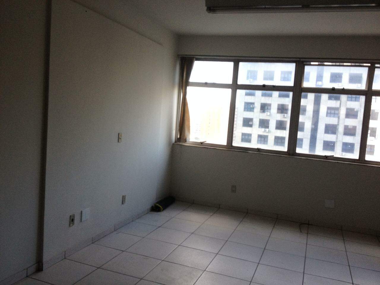 Andar para aluguel no Centro: 