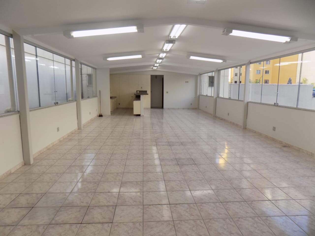 Andar para aluguel no Centro: 