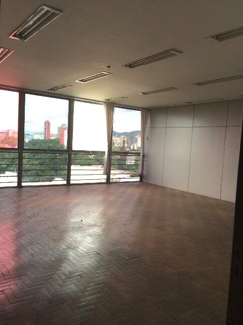 Andar para aluguel no Centro: 