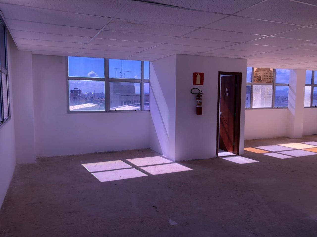 Sala para aluguel no Santa Efigênia: 