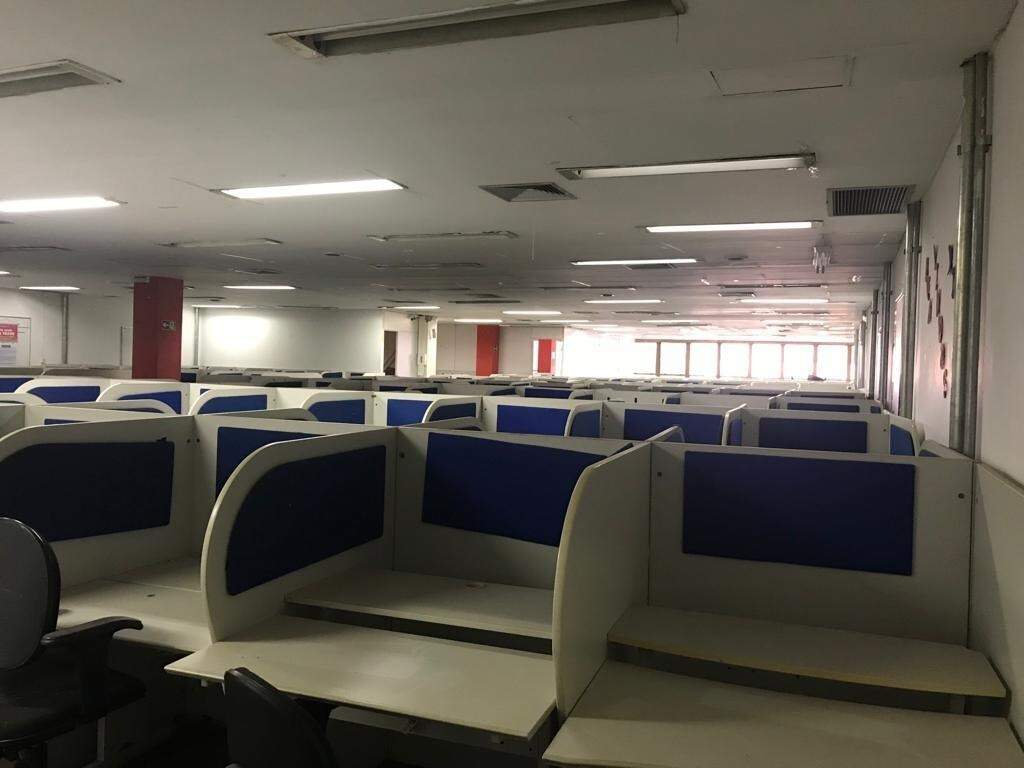 Prédio Comercial para aluguel no Centro: 