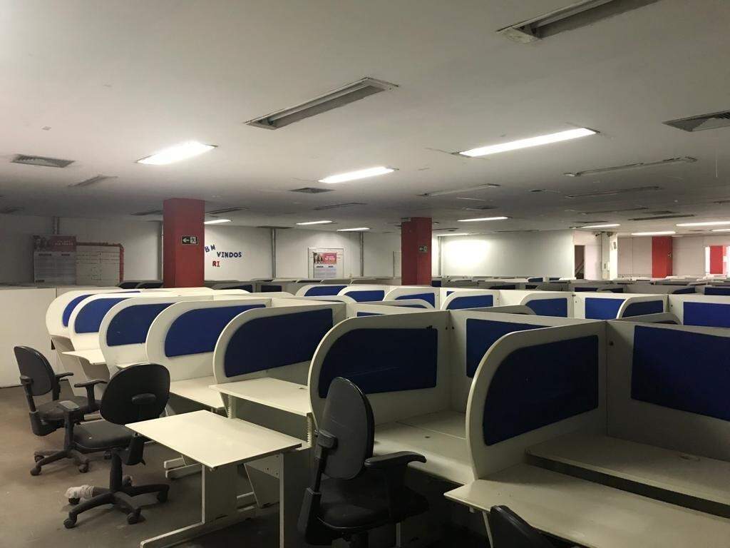 Prédio Comercial para aluguel no Centro: 
