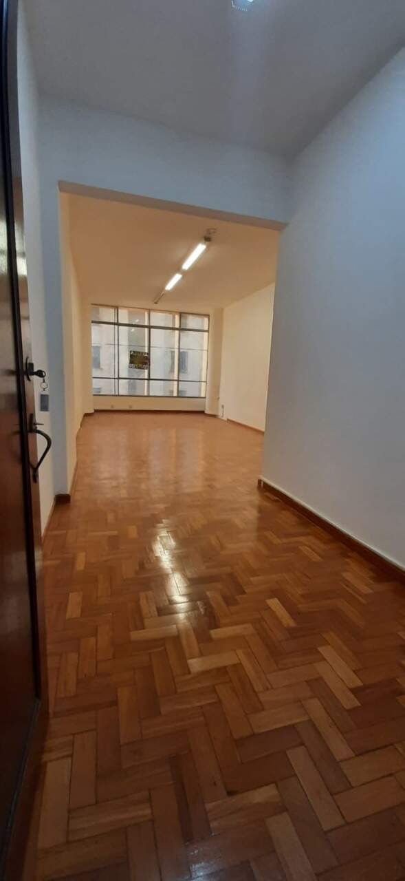 Sala para aluguel no Centro: 