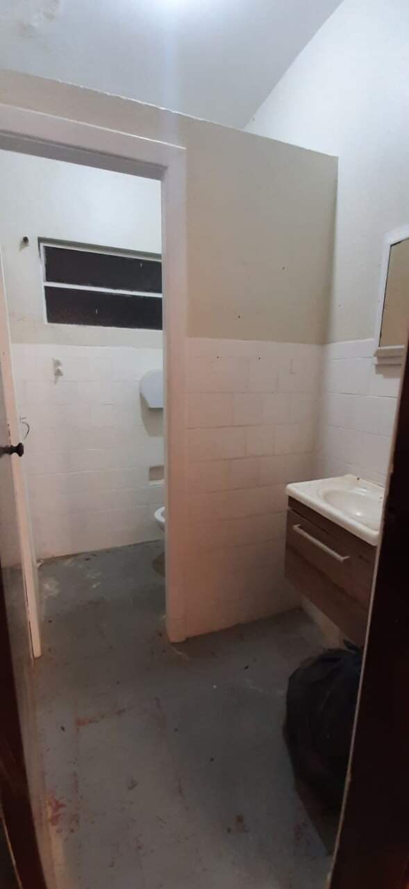 Sala para aluguel no Centro: 