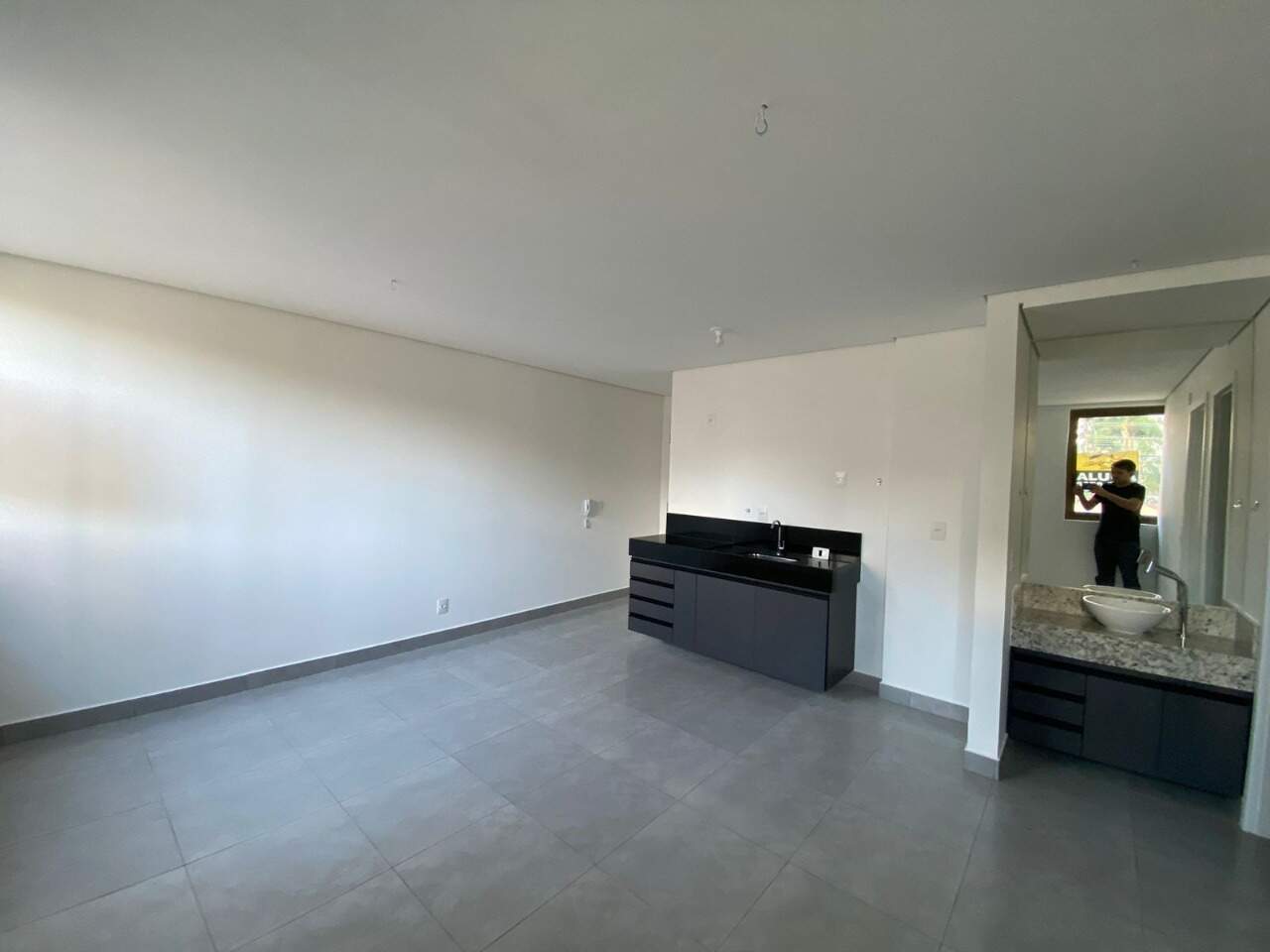 Apartamento para aluguel no Gutierrez: 