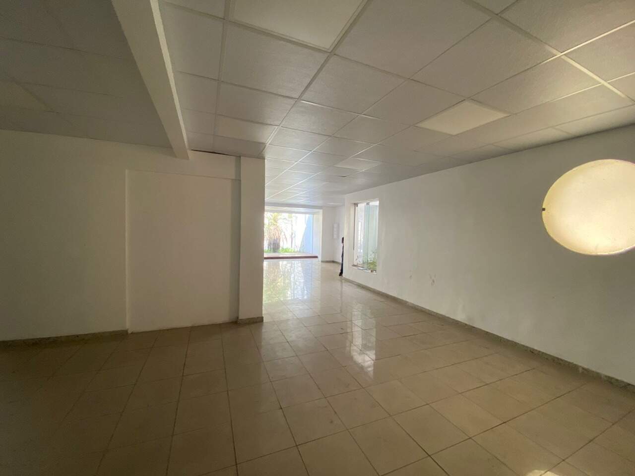 Casa comercial para aluguel no Lourdes: 