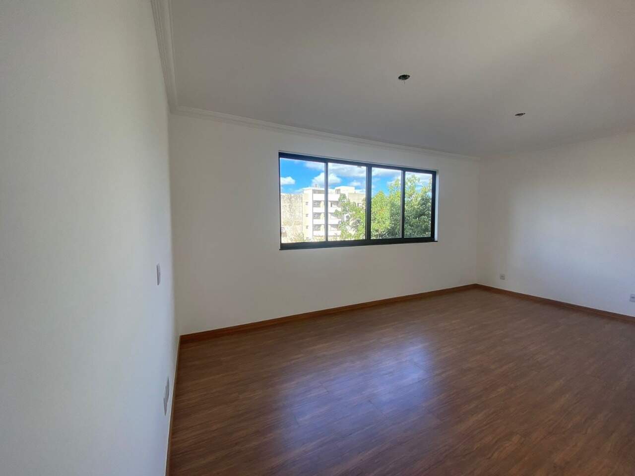Apartamento com área privativa para aluguel no Centro: 