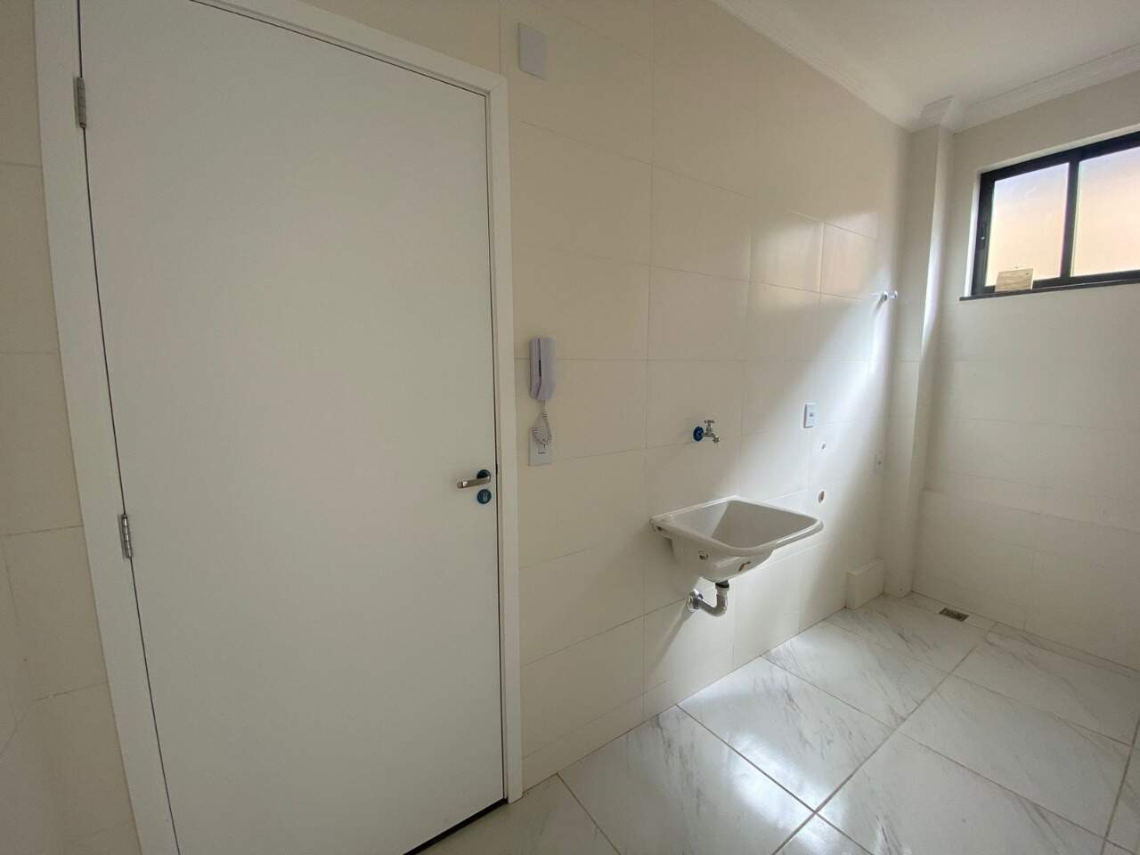 Apartamento com área privativa para aluguel no Centro: 