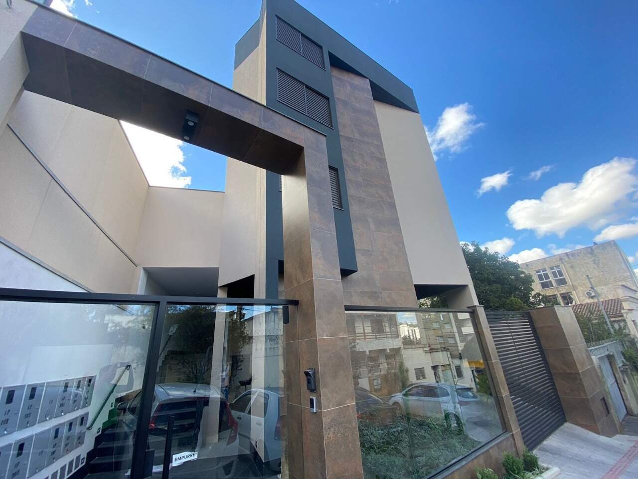 Apartamento com área privativa para aluguel no Centro: 