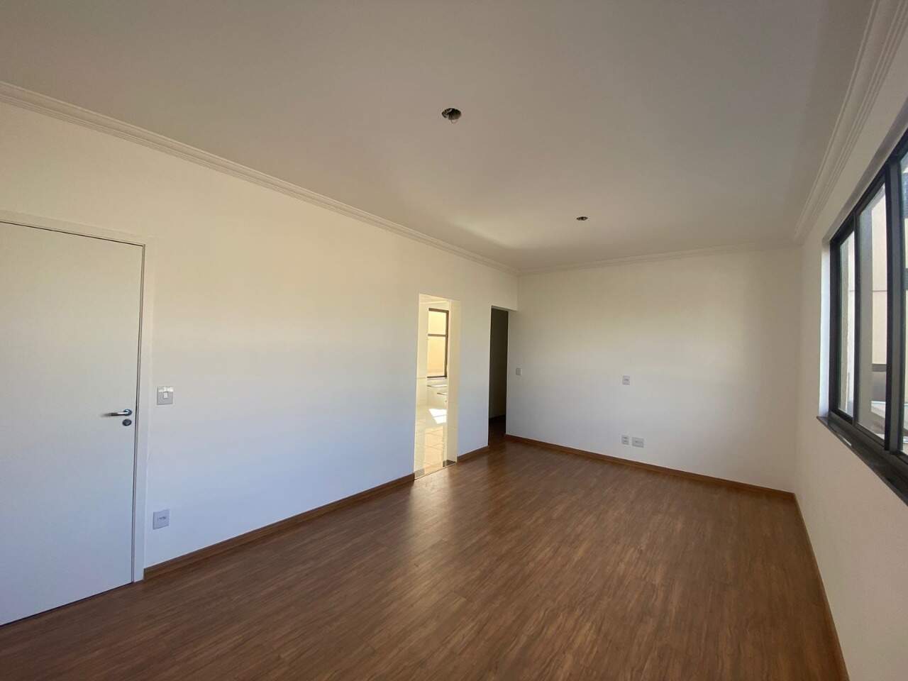 Apartamento com área privativa para aluguel no Centro: 