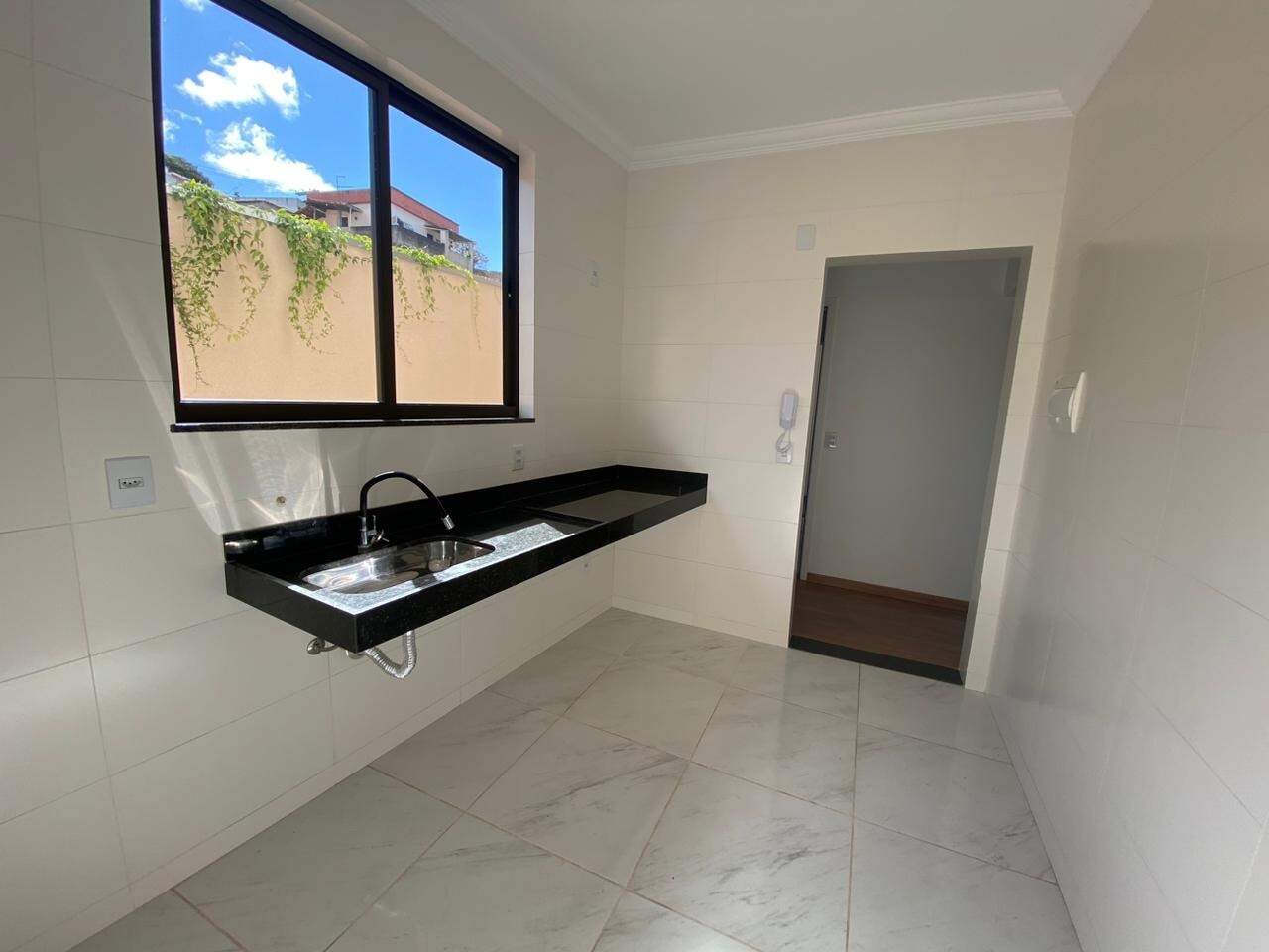 Apartamento com área privativa para aluguel no Centro: 