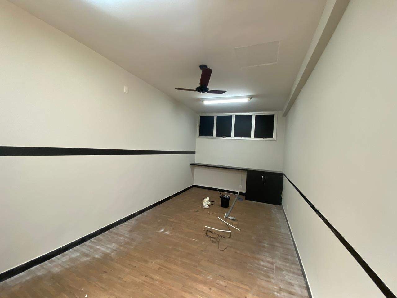 Casa comercial para aluguel no Santo Antônio: 