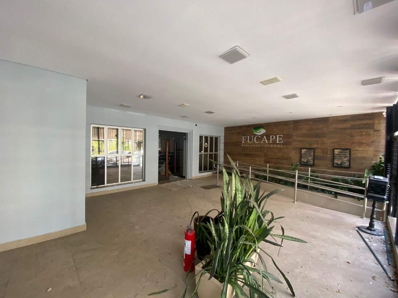 Casa comercial para aluguel no Santo Antônio: 