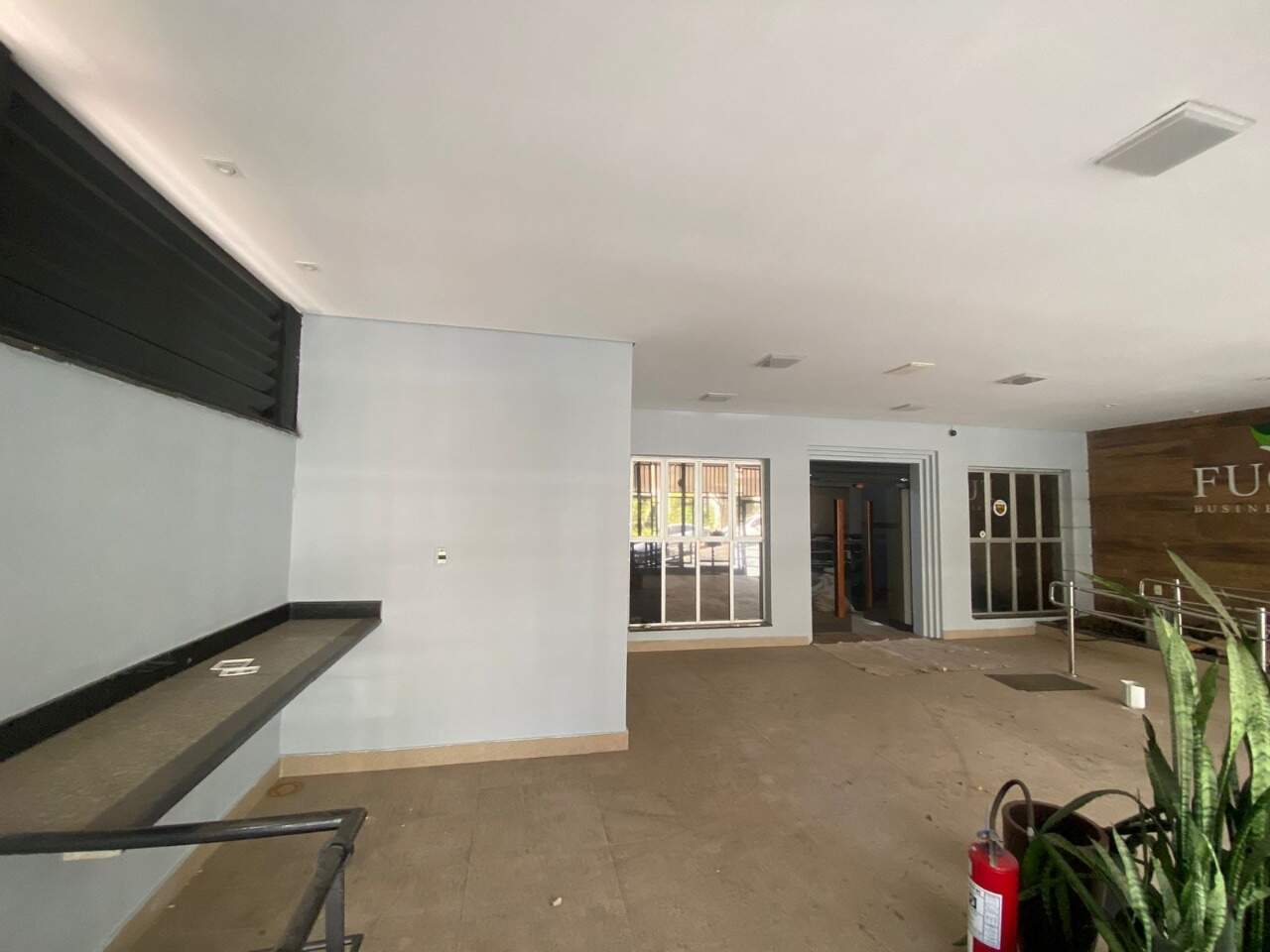 Casa comercial para aluguel no Santo Antônio: 
