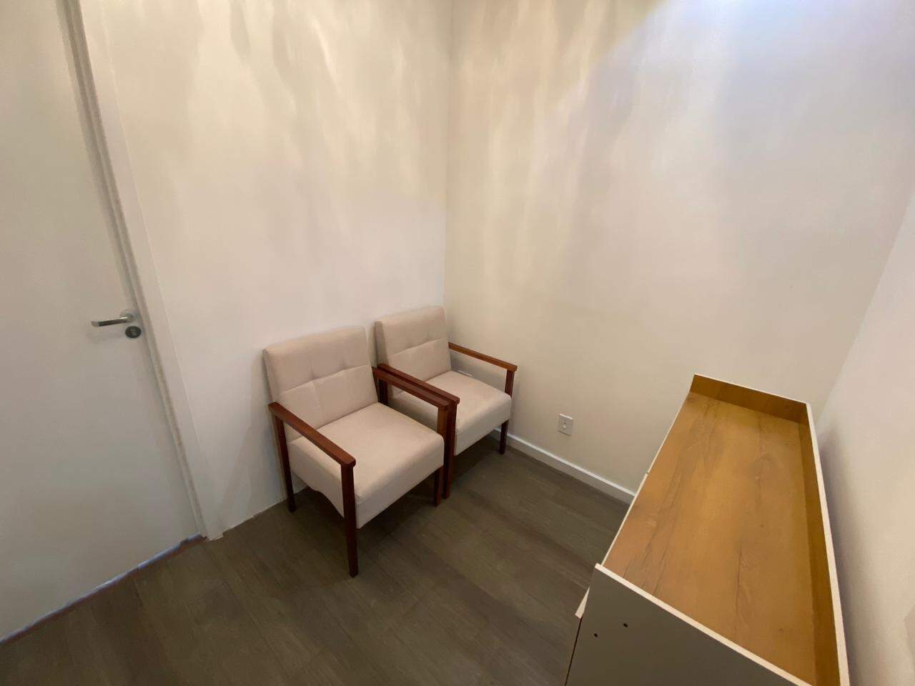 Sala para aluguel no Funcionários: 