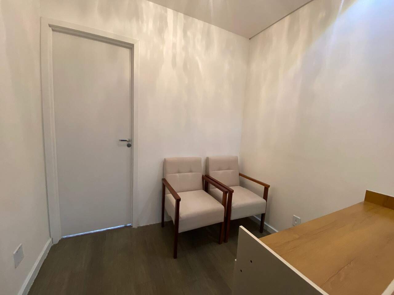 Sala para aluguel no Funcionários: 
