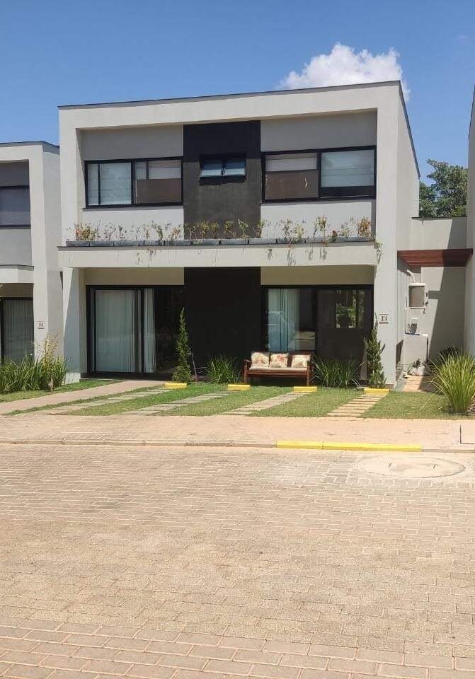 Casa em condomínio para aluguel no Enseada das Garças: 