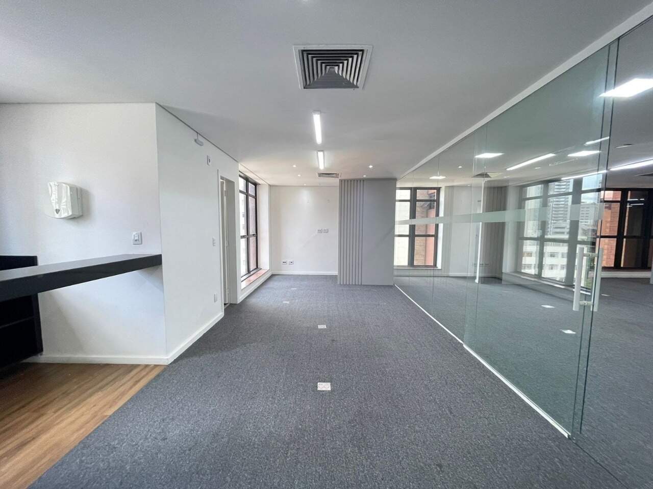 Sala para aluguel no Funcionários: 