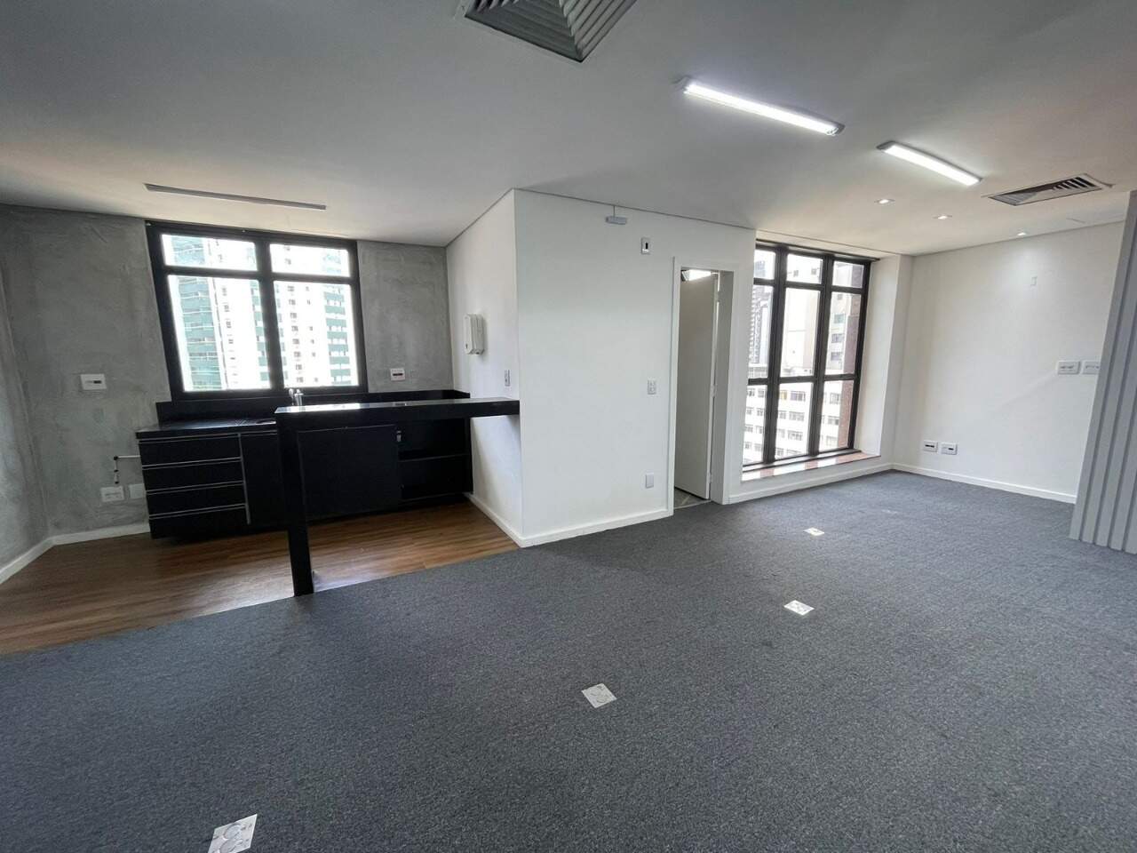 Sala para aluguel no Funcionários: 