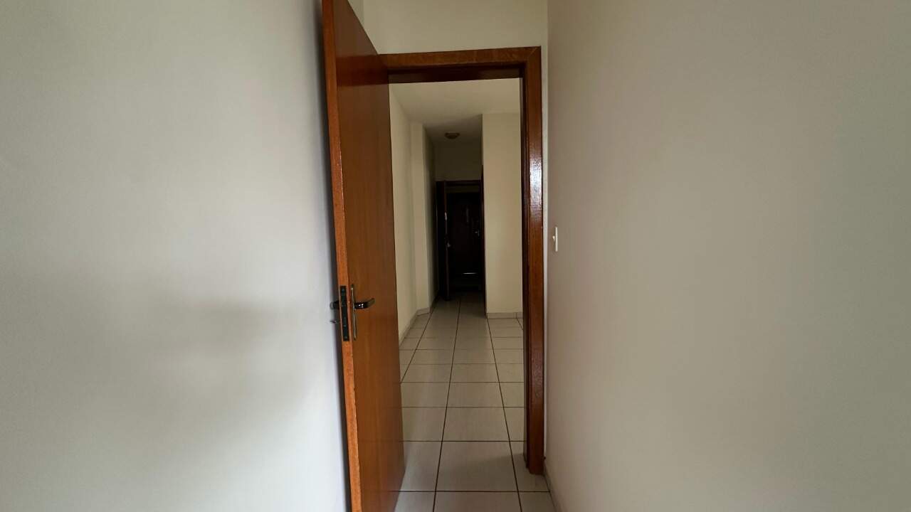 Apartamento para aluguel no Castelo: 