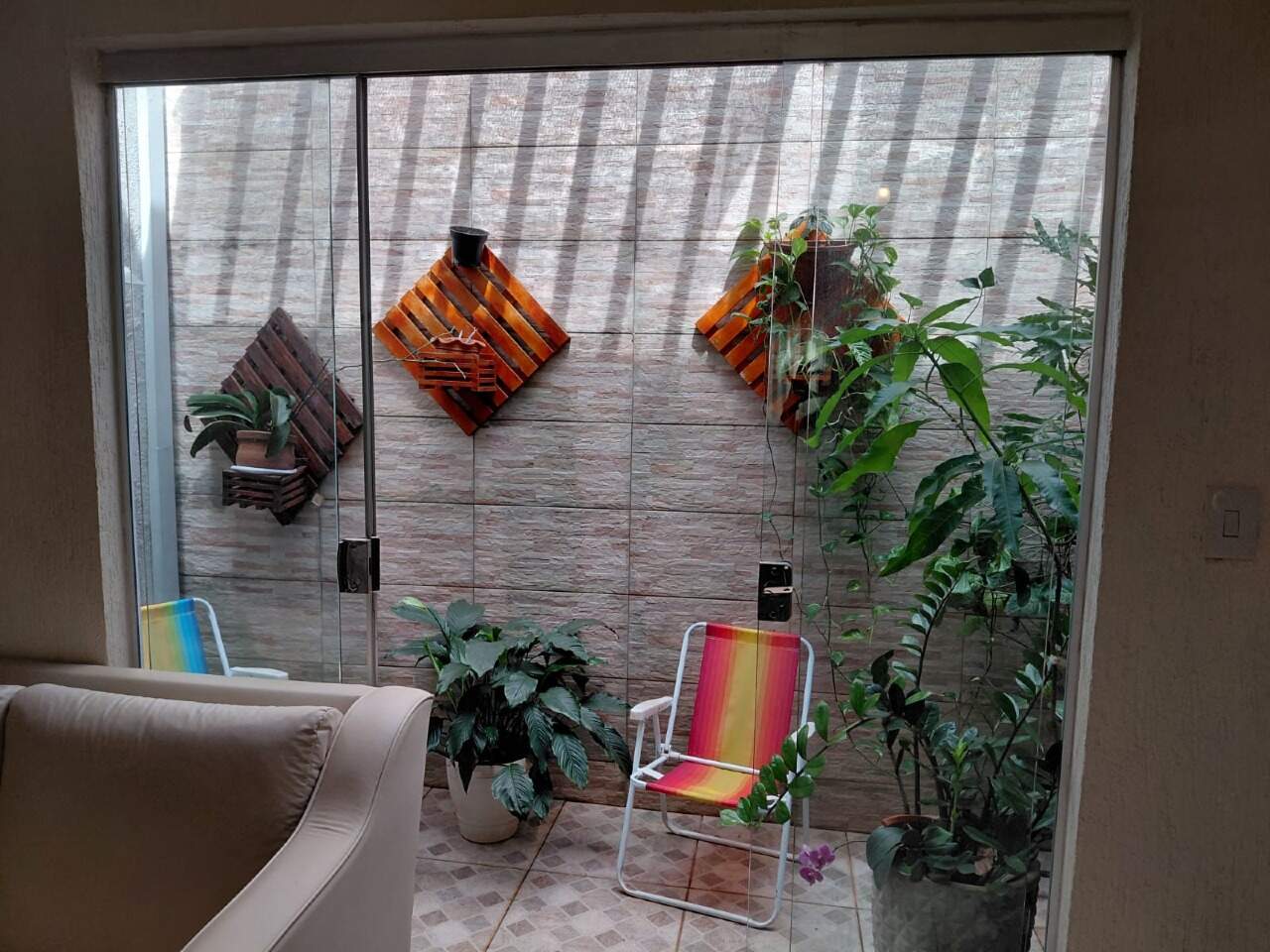 Casa à venda no Jardim Elza Amuí I: 
