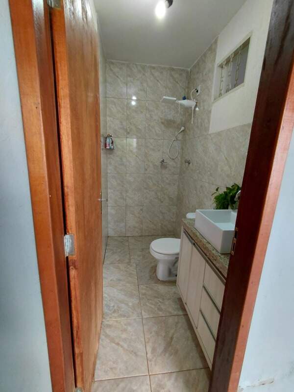 Casa à venda no Jardim Elza Amuí I: 