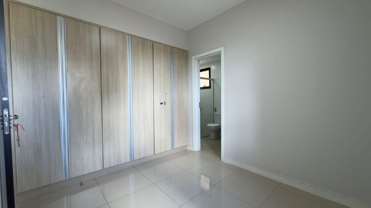 Apartamento à venda no Jardim do Lago: 