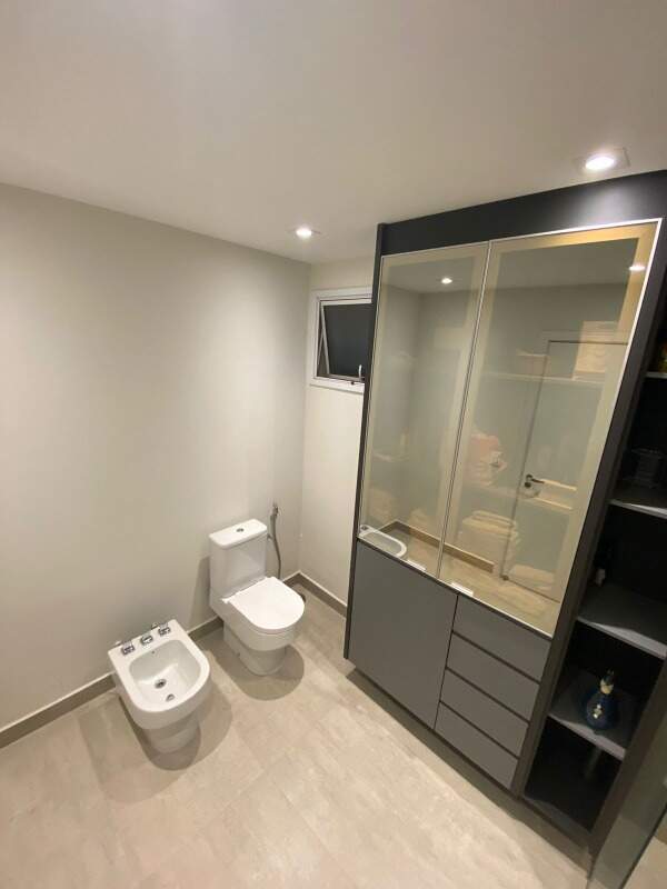Apartamento à venda no Mercês: 