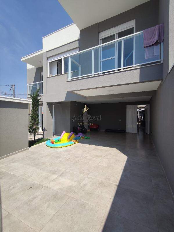 Casa à venda no Bairro Santa Rita: 