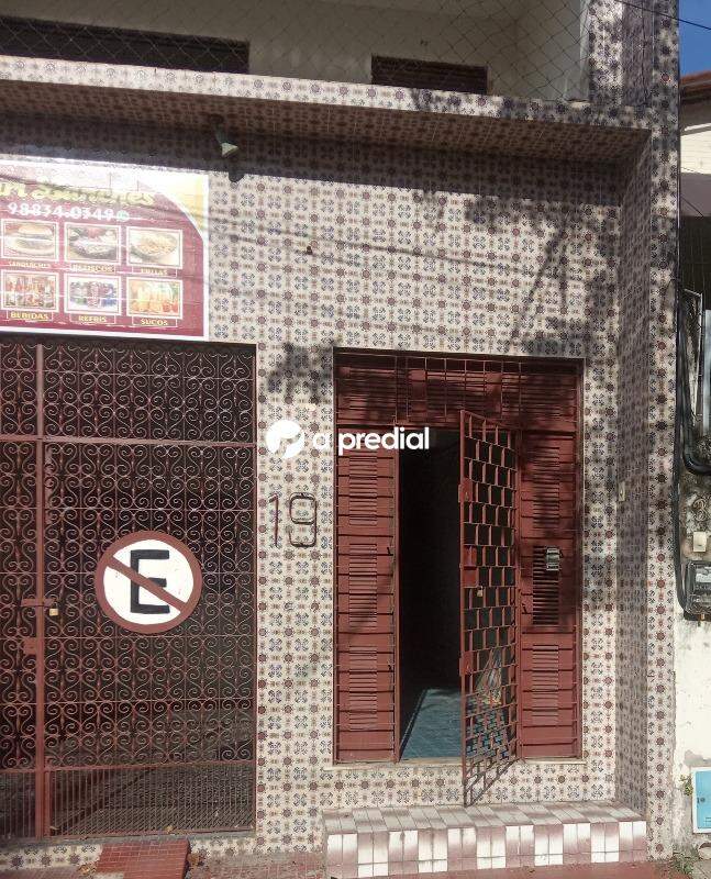 Casa para aluguel no Centro: fachada Casa Centro Fortaleza-Ceará