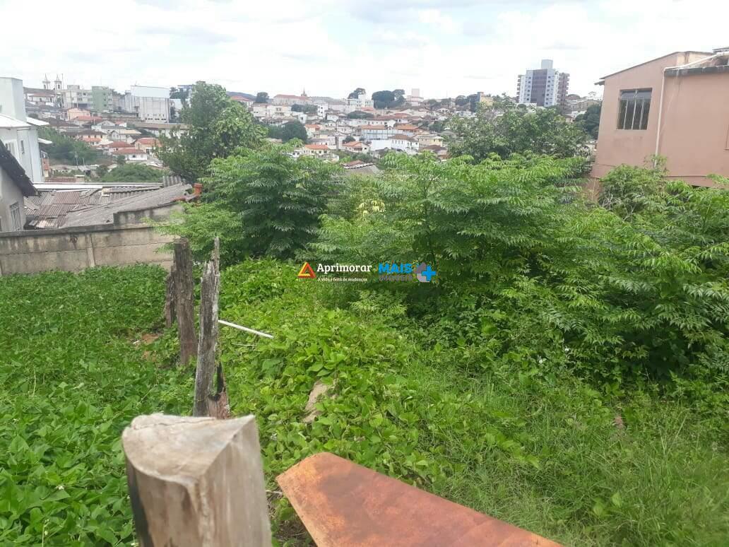 Lote à venda no Acácio Ribeiro: 