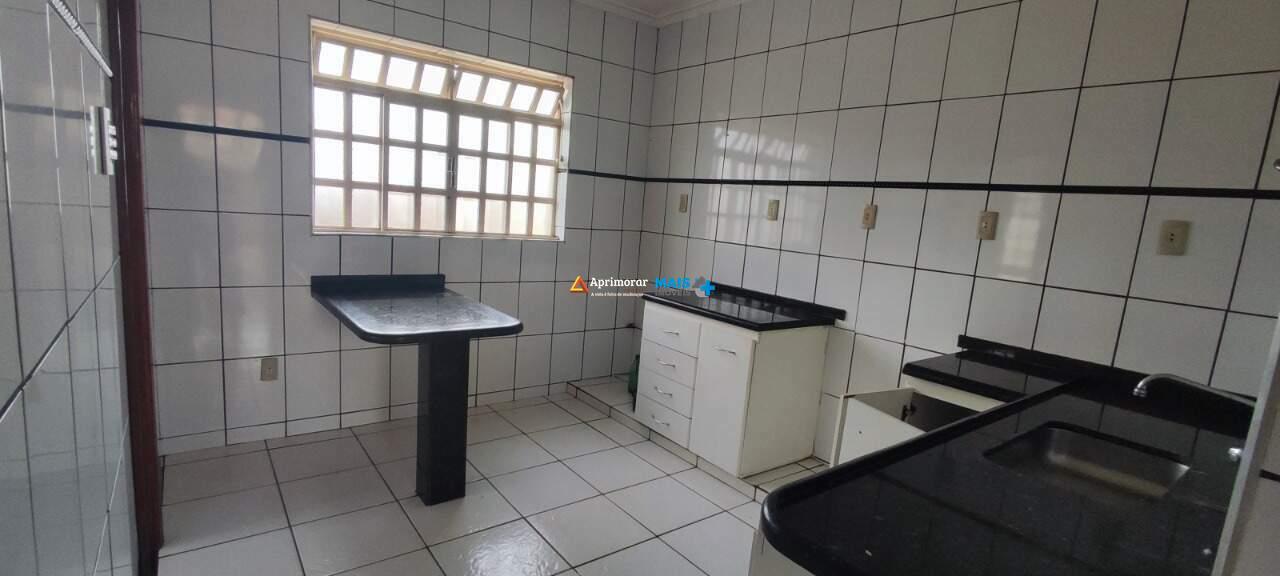 Casa à venda no Acácio Ribeiro 2: 