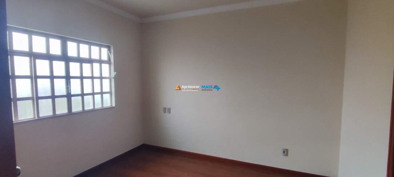 Casa à venda no Acácio Ribeiro 2: 