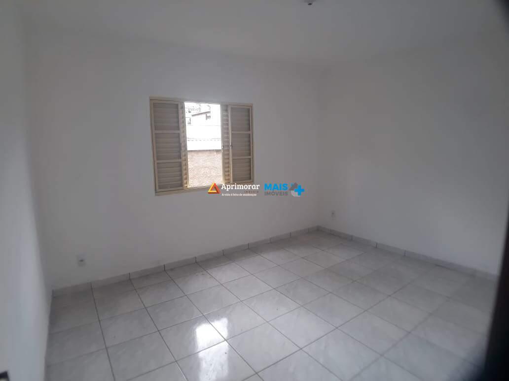 Casa à venda no Retiro das Pedras: 