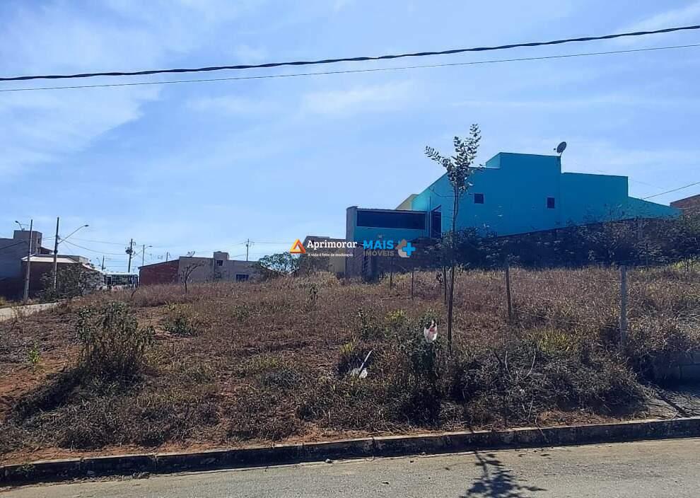 Lote à venda no Portal das Oliveiras: 