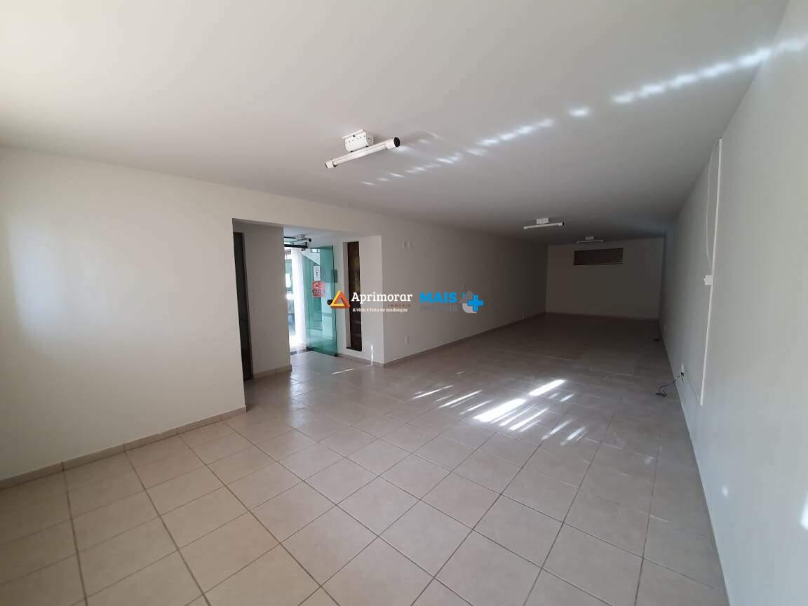 Sala à venda no Centro: 