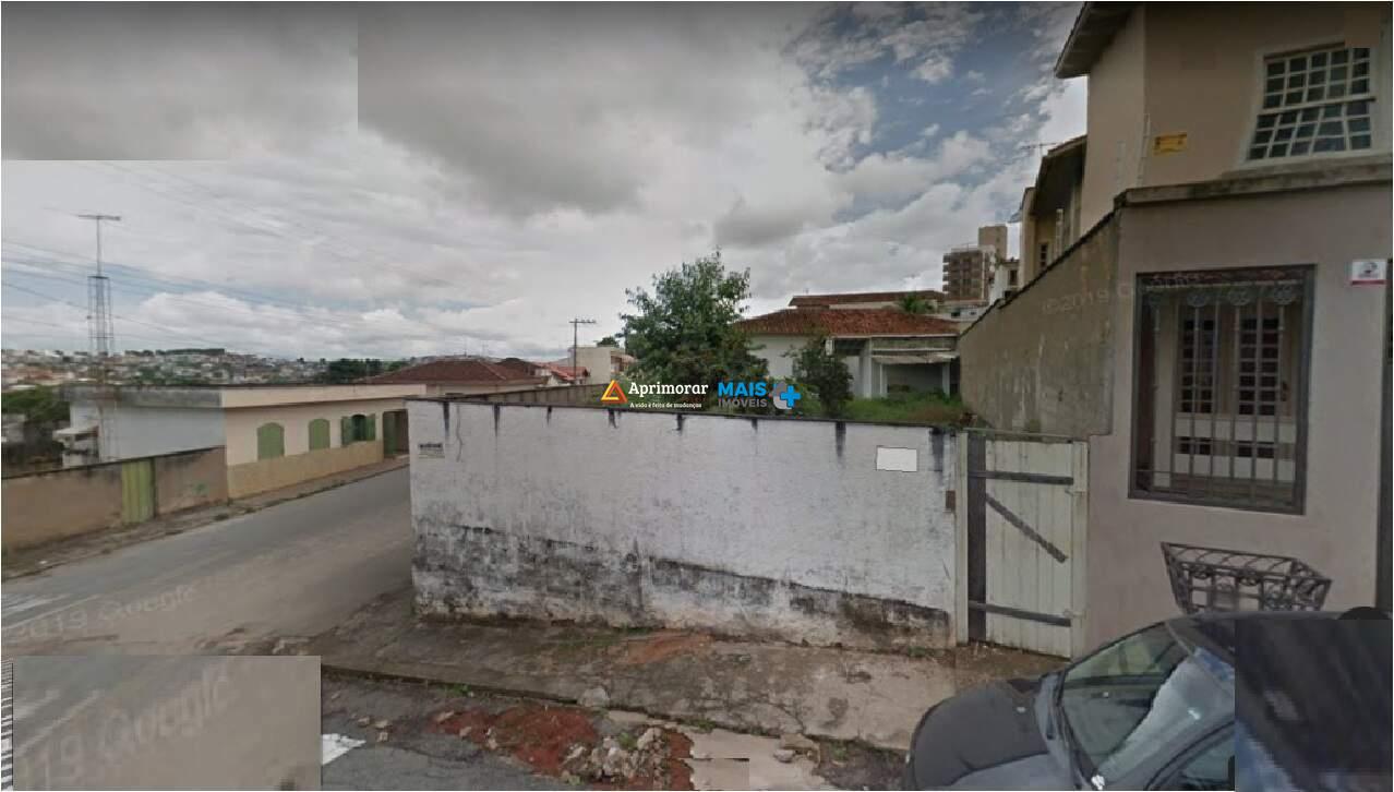 Lote à venda no Centro: 