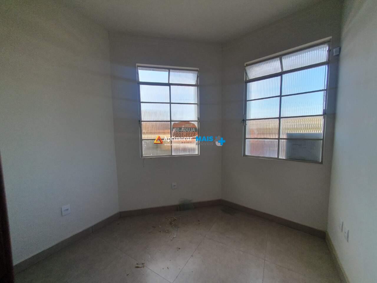 Sala para aluguel no Centro: 