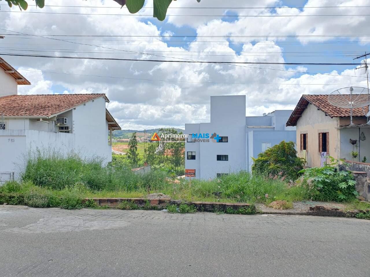 Lote à venda no Sinhaninha: 