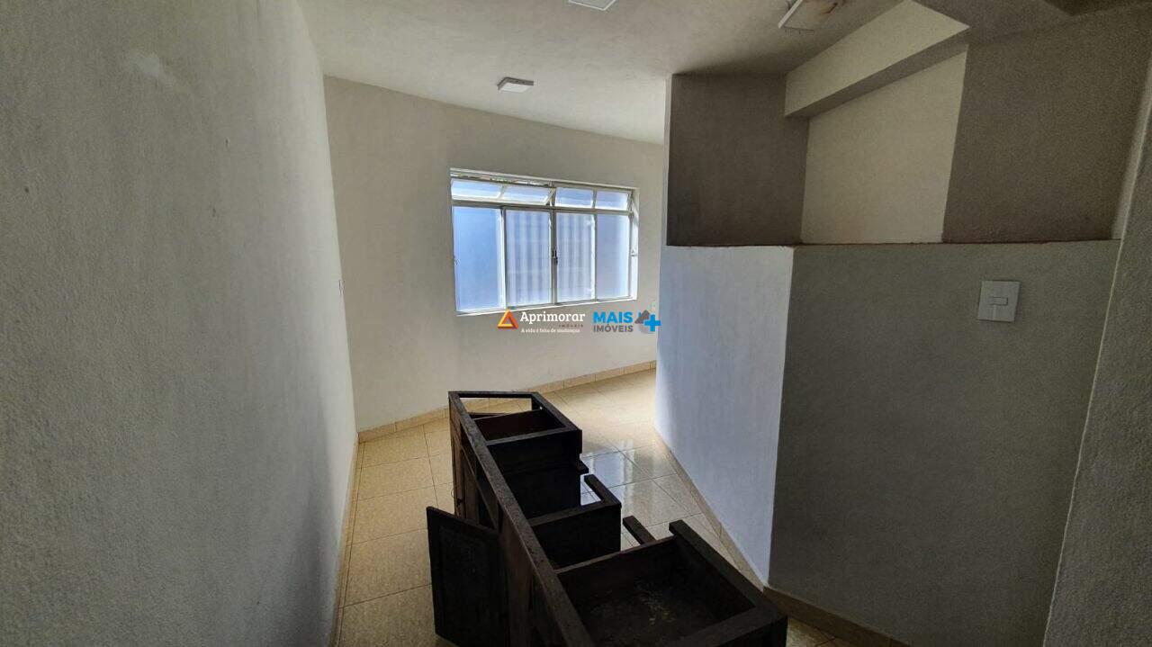 Apartamento à venda no Bairro Aparecida: 
