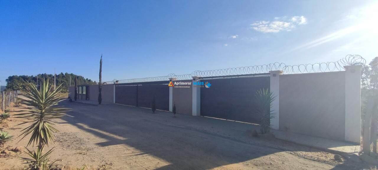 Casa à venda no Condomínio Diamante: 