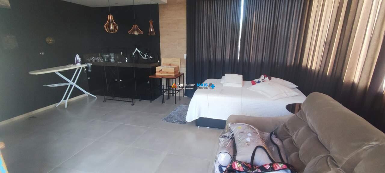 Casa à venda no Condomínio Diamante: 