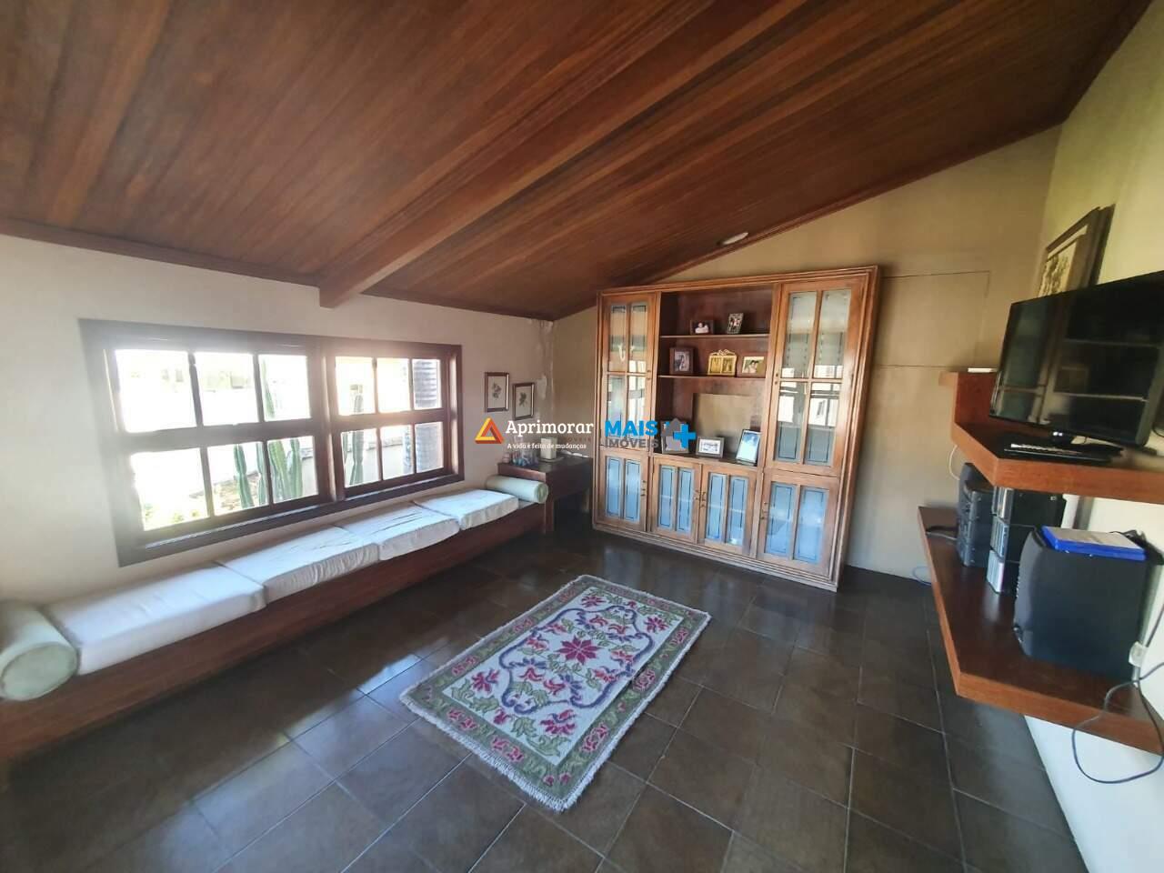 Casa à venda no Centro: 