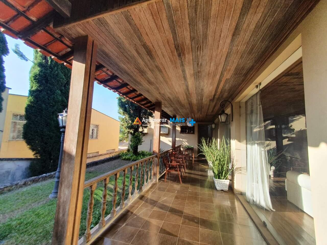 Casa à venda no Centro: 