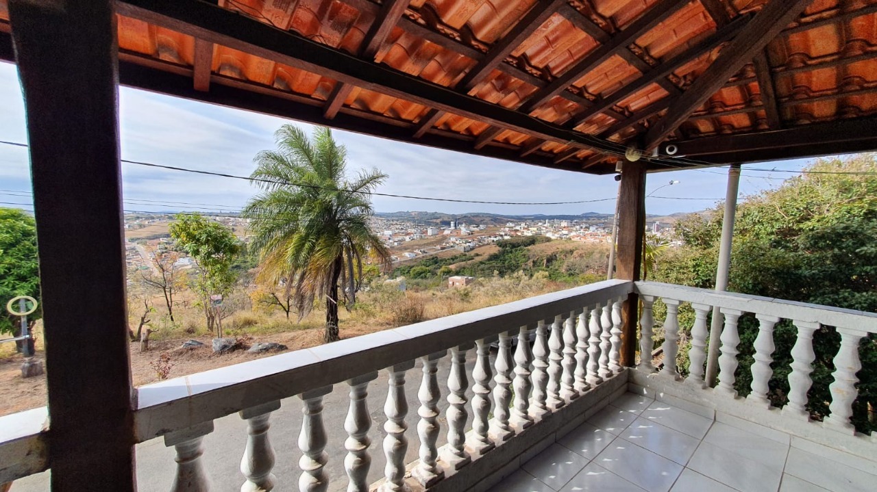 Casa à venda no Pedra Negra: 