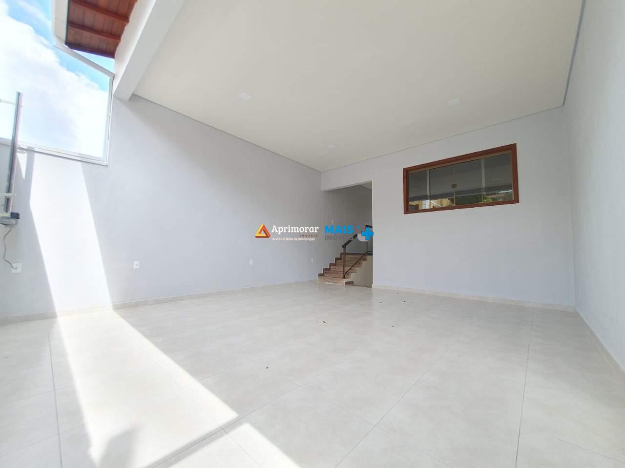 Casa à venda no Acácio Ribeiro: 